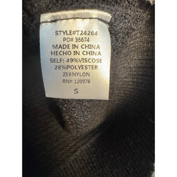 Entro Black Sweater Small Ruffle Trim Knit Top Contrast Cream Edges - Picture 5 of 5